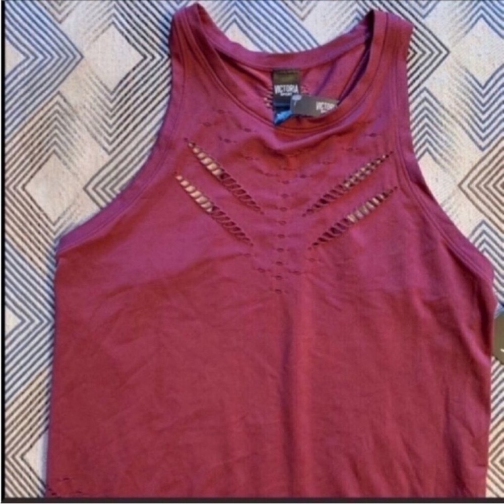 Victoria's Secret Muscle Tee in Burgundy - Picture 2 of 4